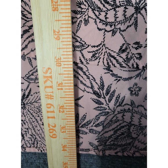 Catherines Button Up Pintuck Shirt Sz 3X 26/28W Floral Stretch Collared Workwear - Picture 5 of 10